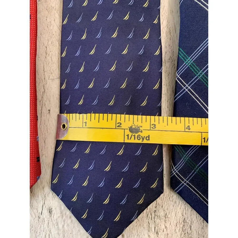 NAUTICA Men’s Lot of 4 100% Silk Ties